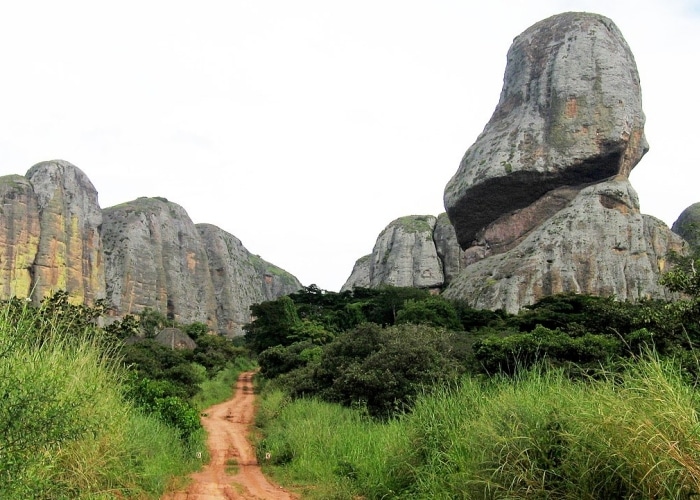 Angola - Pedras Negras