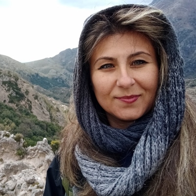 Linda Haska guide touristique en Albanie
