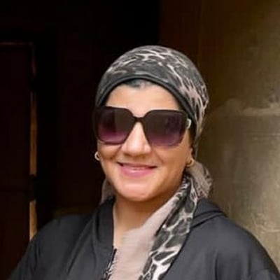 Marwa Youssef guide accompagnatrice de voyage en Égypte