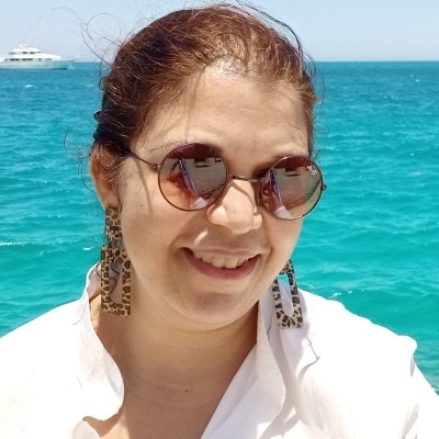 Naglaa Samir guide accompagnatrice de voyage en Égypte