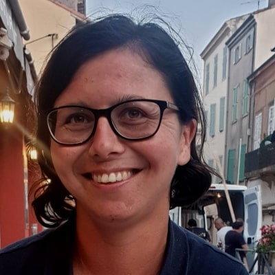 Malvina Lessard guide accompagnatrice de voyage en Provence Côte d'Azur