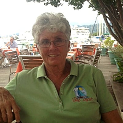 Carolyn Barrett guide accompagnatrice de voyage en Jamaïque