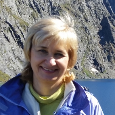 Iryna Stewart guide touristique en Nouvelle-Zélande