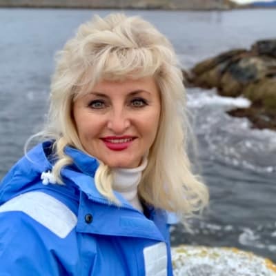 Radmyla Jacobsen guide accompagnatrice de voyage en Norvège