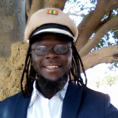 Isidore Akibo Diatta guide touristique au Sénégal