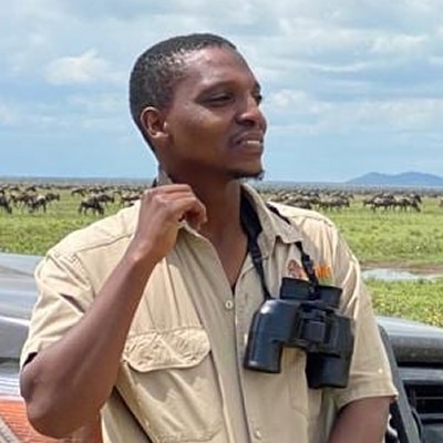 Salim Msafiri guide touristique en Tanzanie