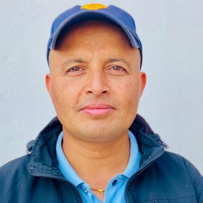 Ramesh Dulal guide touristique au Népal
