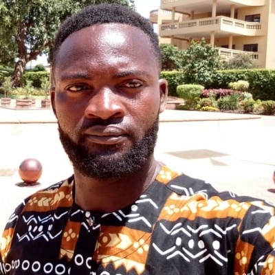 Koffi Olivier Akolotche guide touristique au Bénin