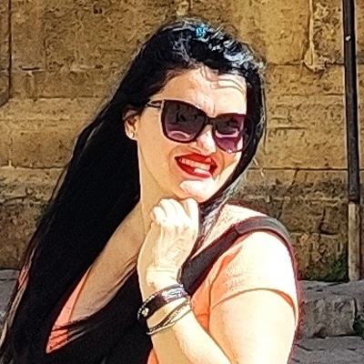 Karolina Ilic guide touristique au Monténégro