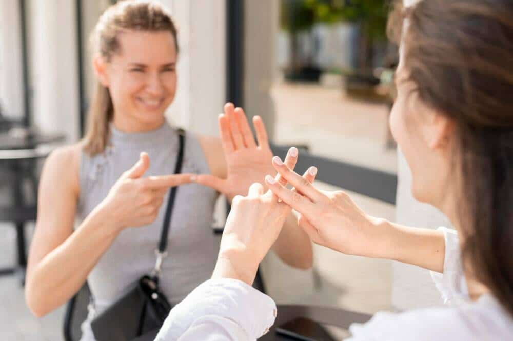 Visiter avec des guides en langage des signes