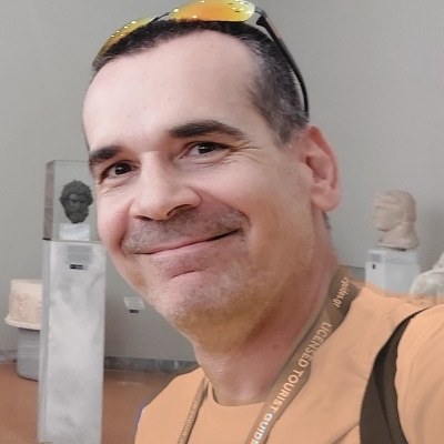 Nectaire Chatzinikolaou Guide touristique à Athènes